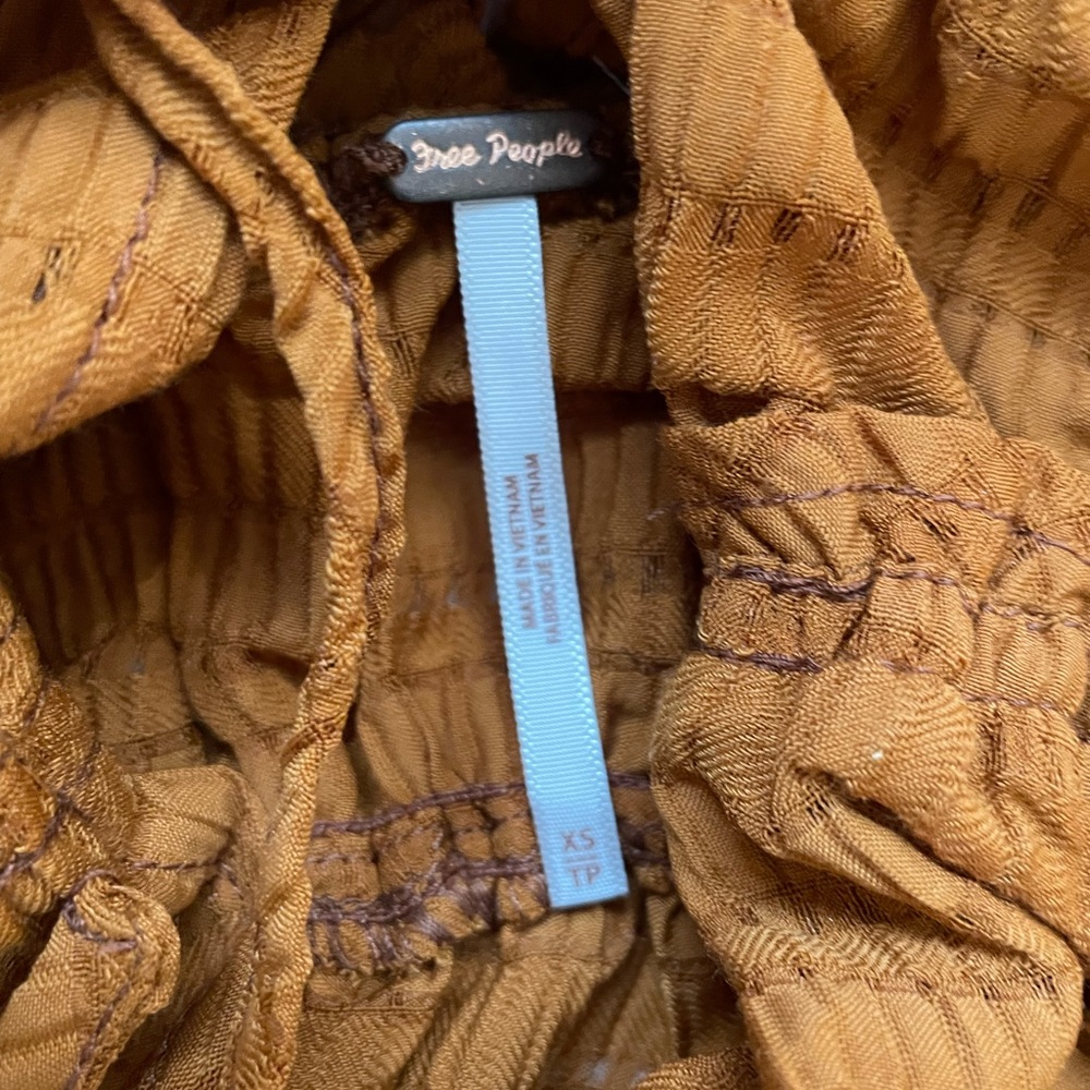 NWT Free People Top size XS beautiful ginger / pumpkin spice color - Picture 6 of 6